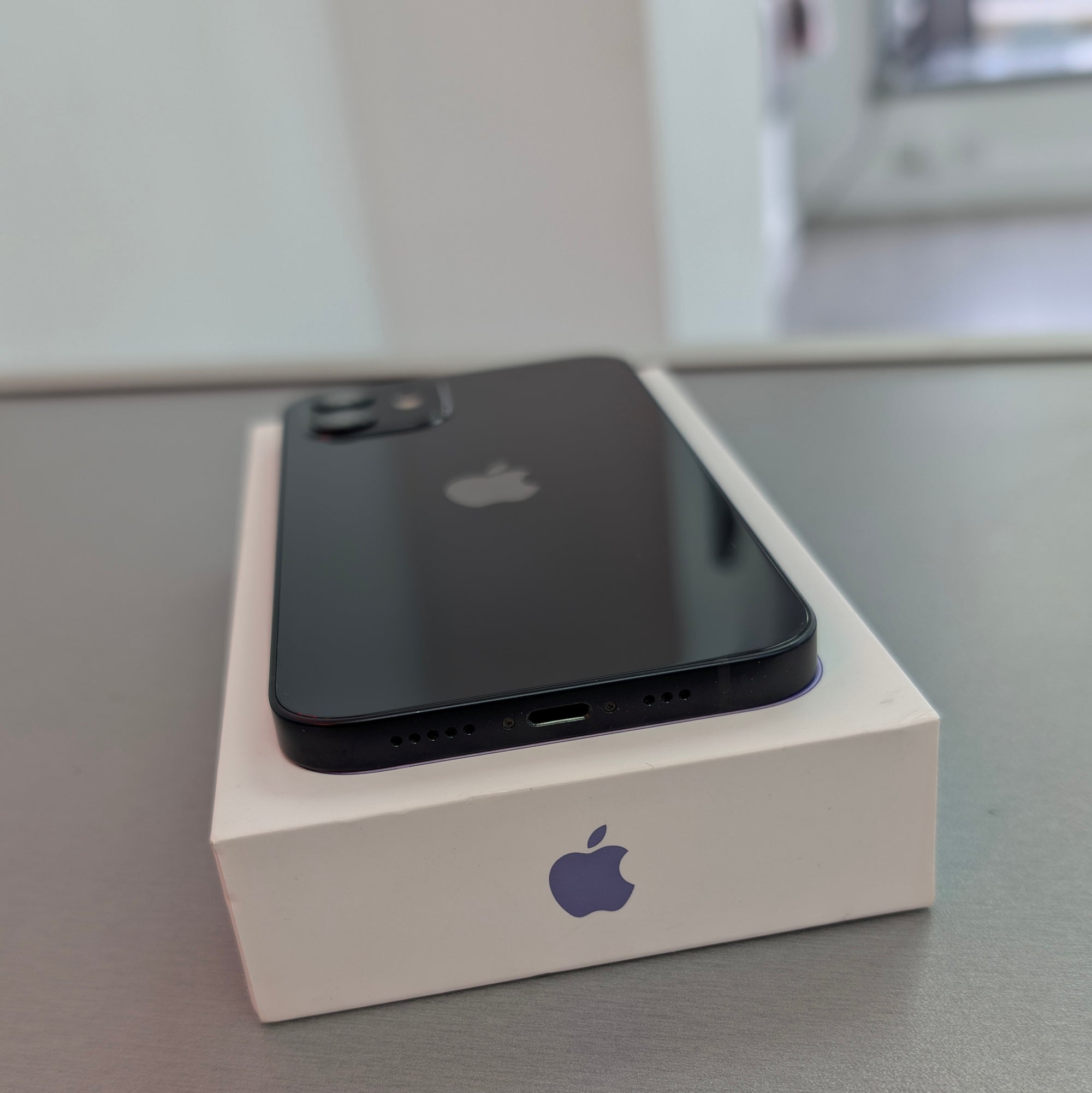 Apple iPhone 12 64GB Black Unlocked 93% Battery Health