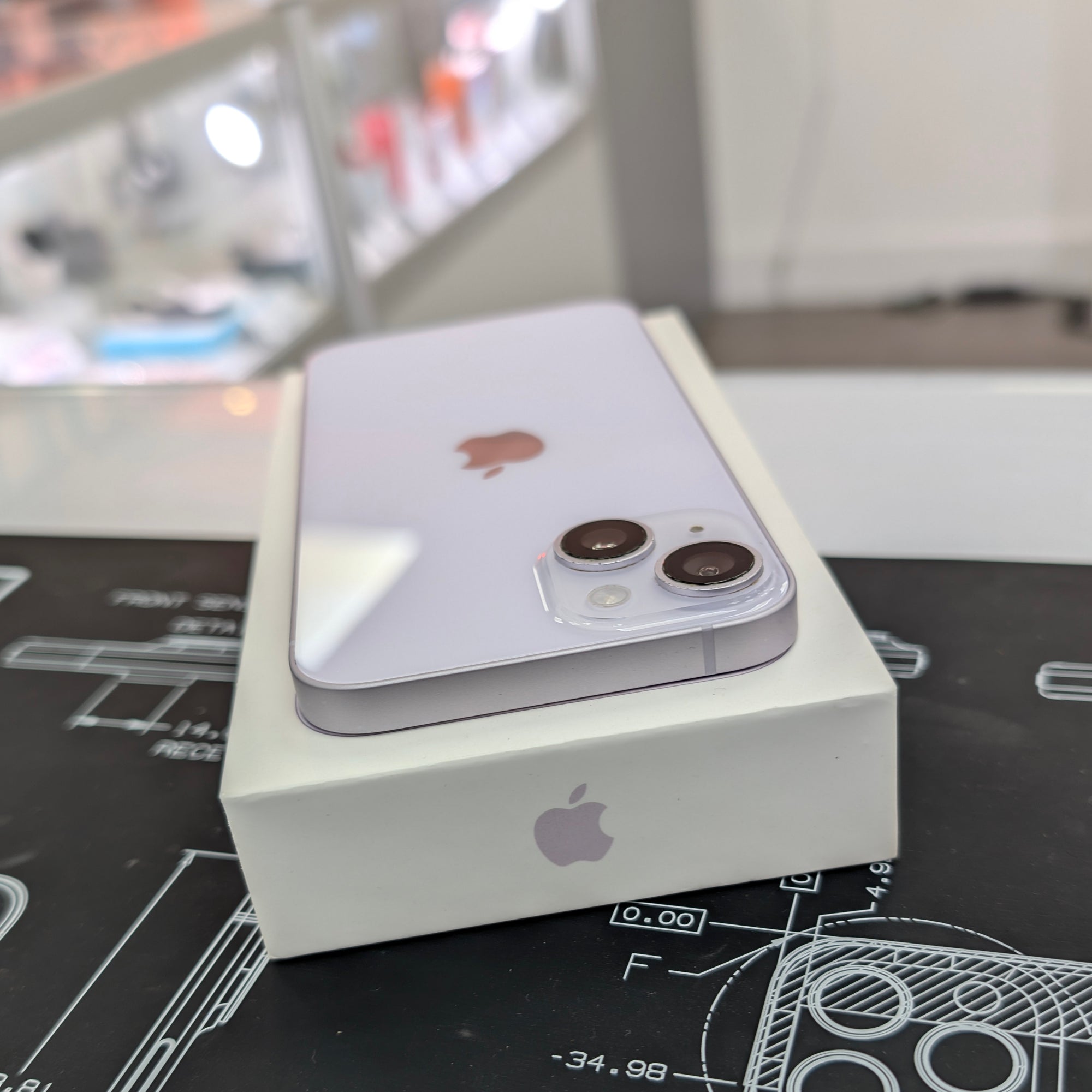 Apple iPhone 14 128GB - Purple - 100% Battery Health