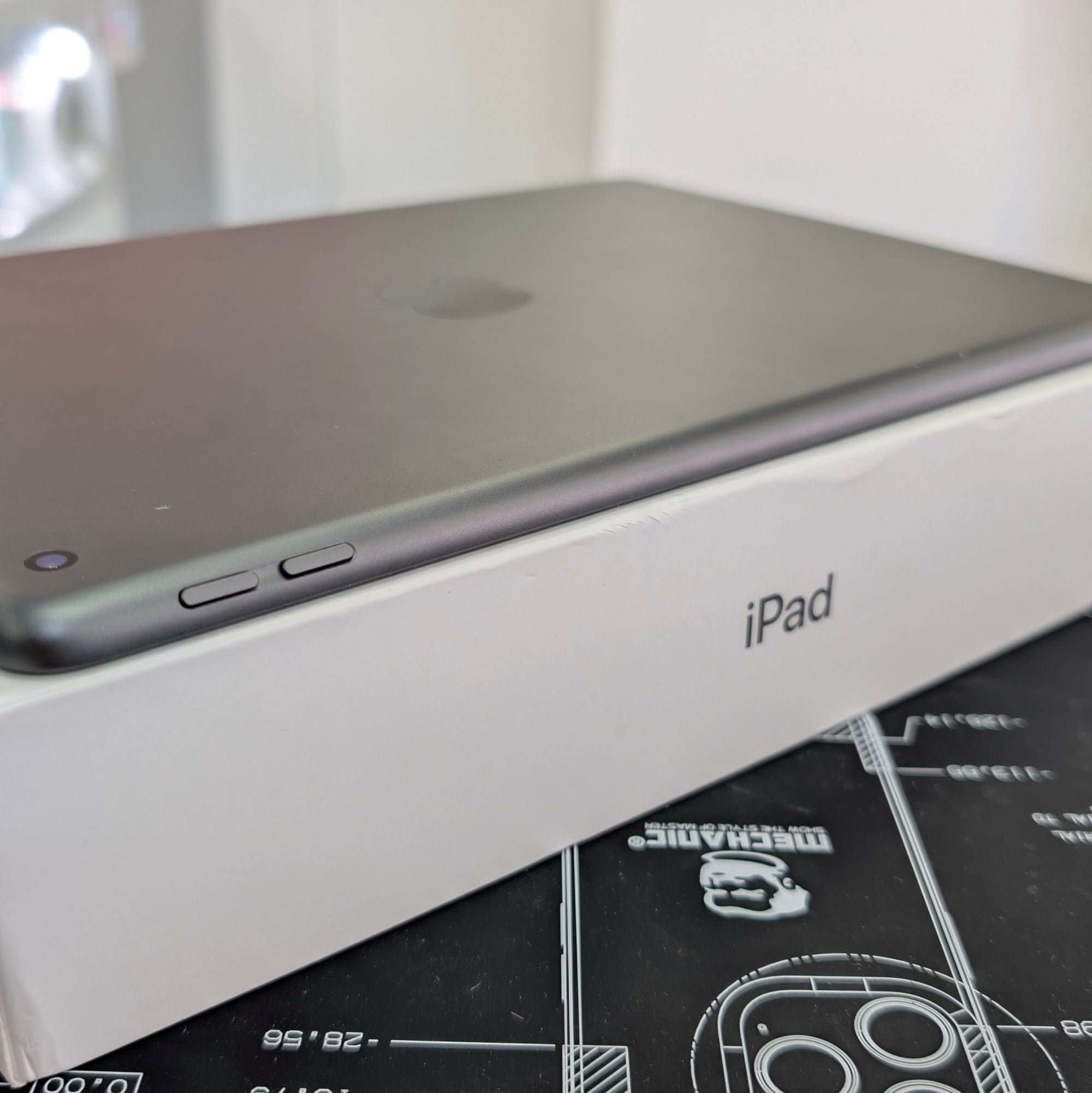 Apple iPad 8th Generation - 32GB Space Grey Wi-Fi Only