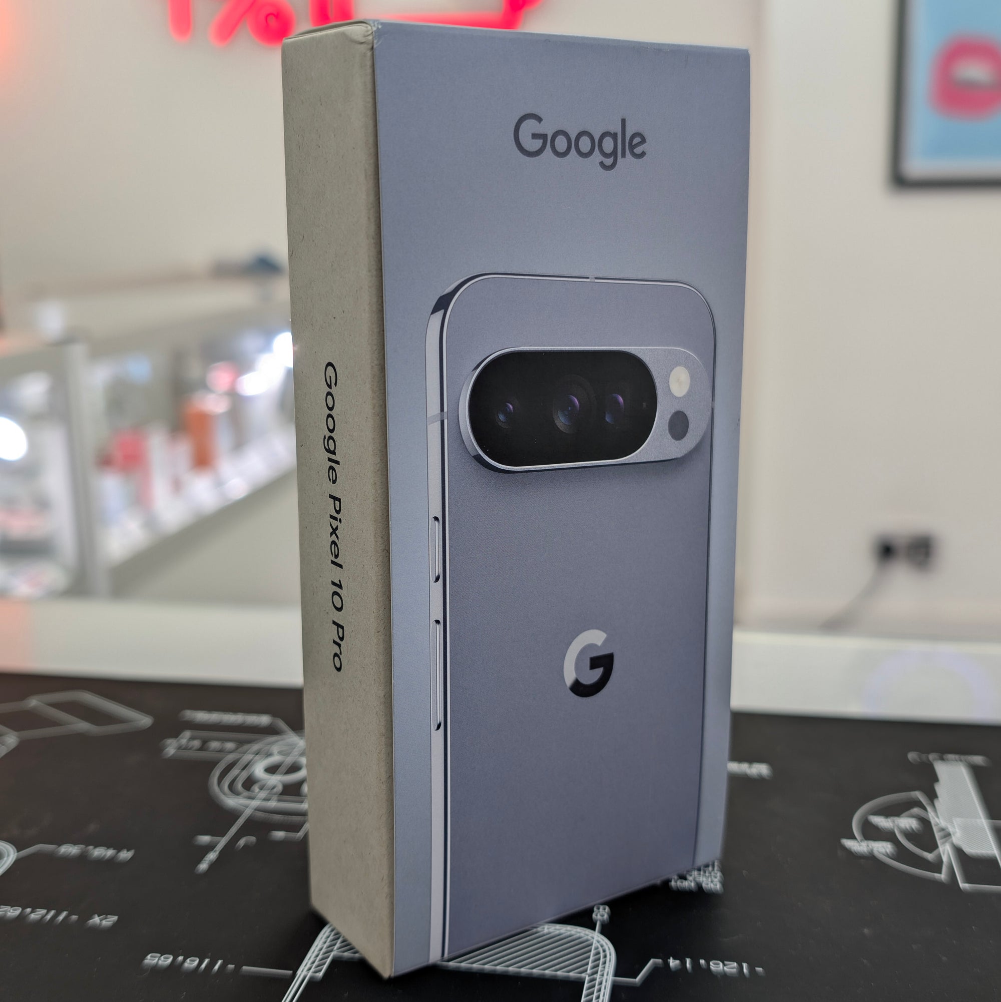 Google Pixel 10 Pro Moonstone 256GB - New/Sealed