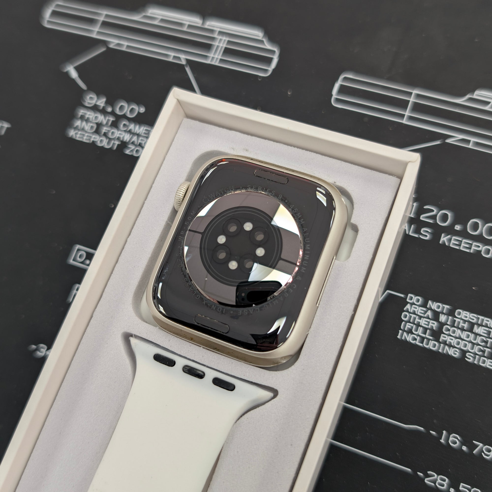 Apple Watch Series 9, 45mm Silver WiFi only