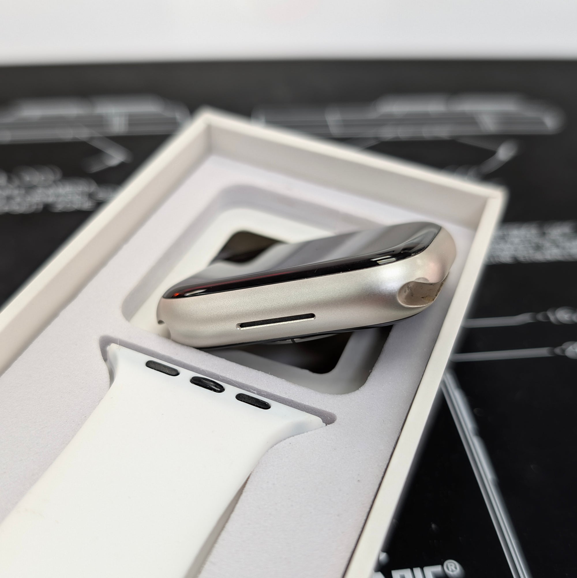 Apple Watch Series 9, 45mm Silver WiFi only