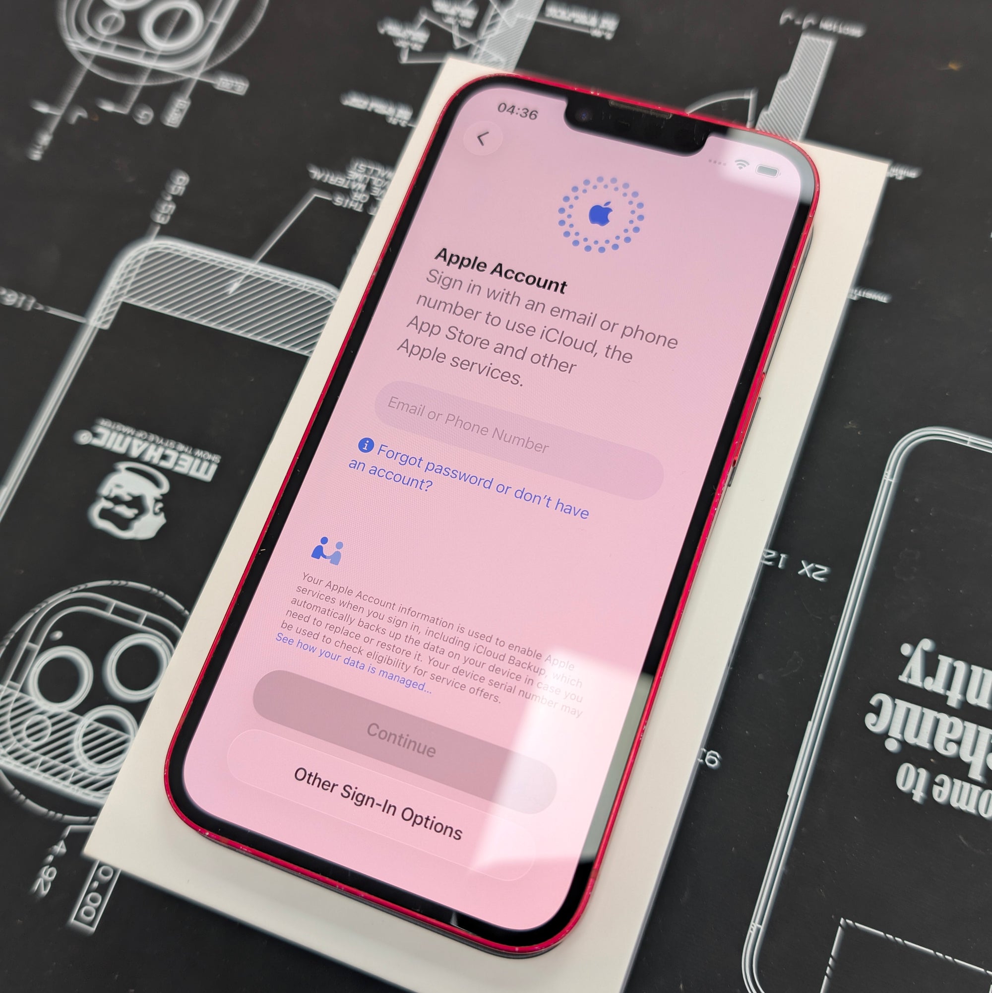 Apple iPhone 14 128GB - Red &amp; 100% Battery Health