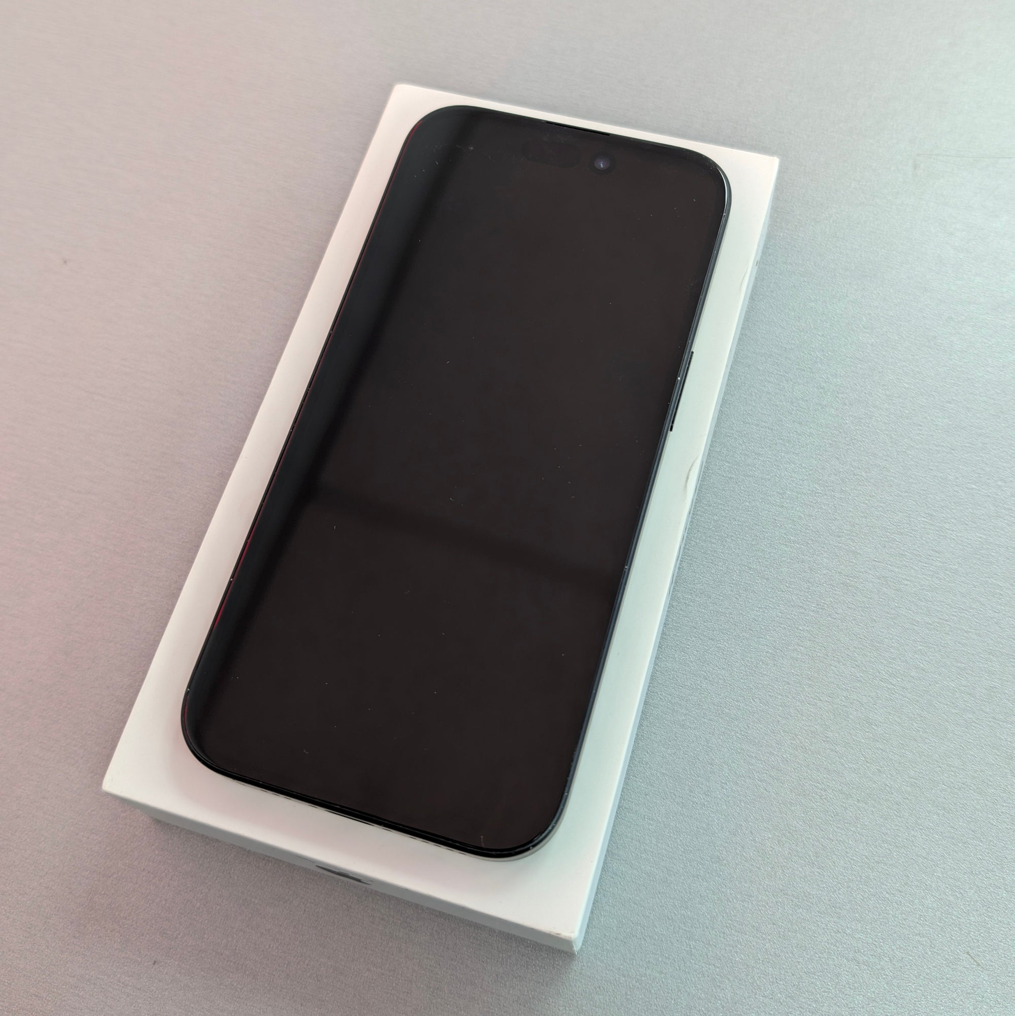 Apple iPhone 15 128GB Black - 88% Battery Health