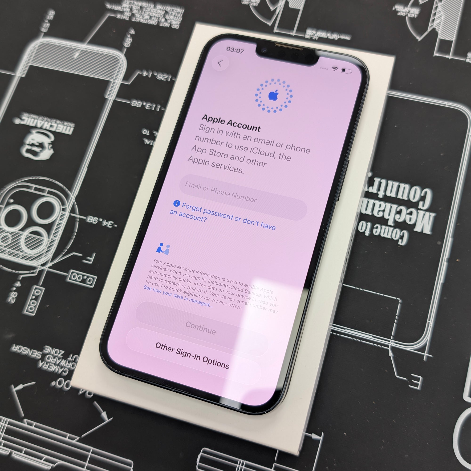 Apple iPhone 13 128GB Midnight 100% Battery