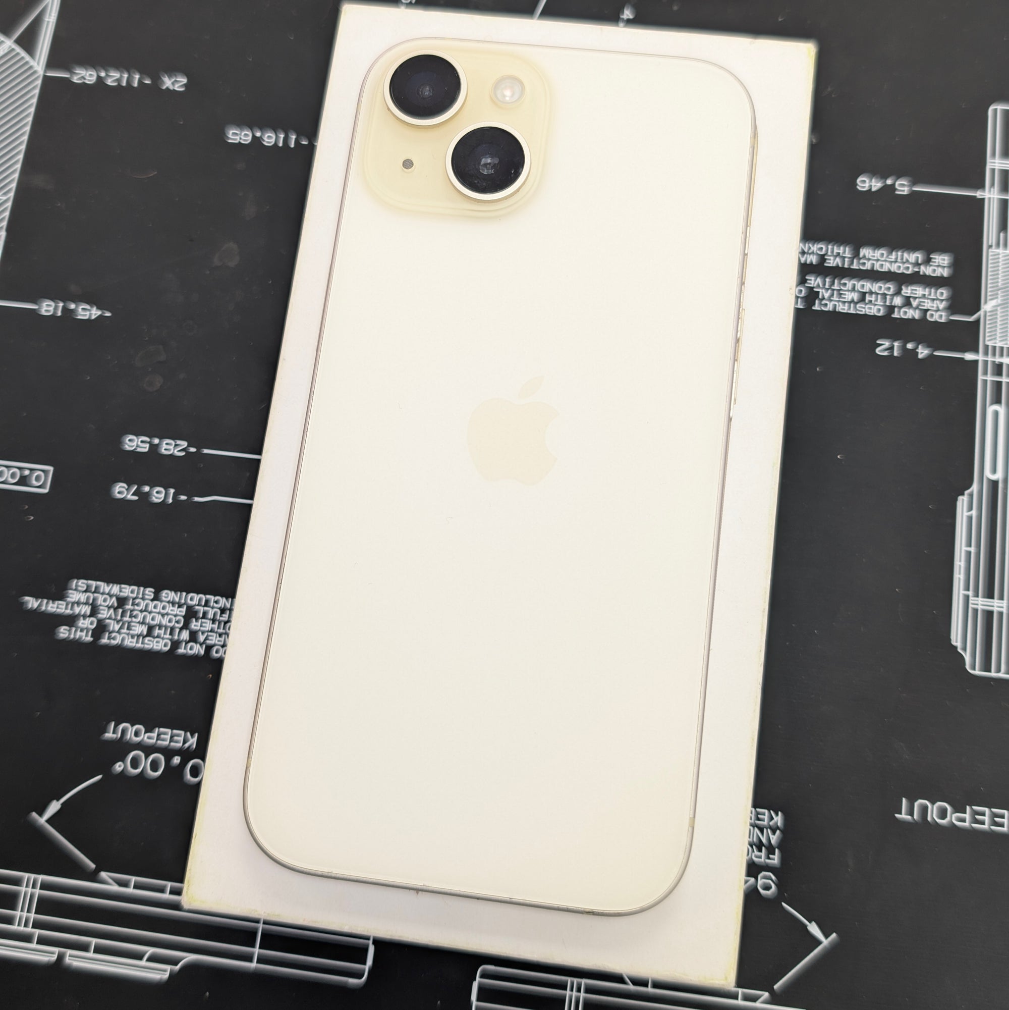 Apple iPhone 15 128GB Yellow 100% Battery Health