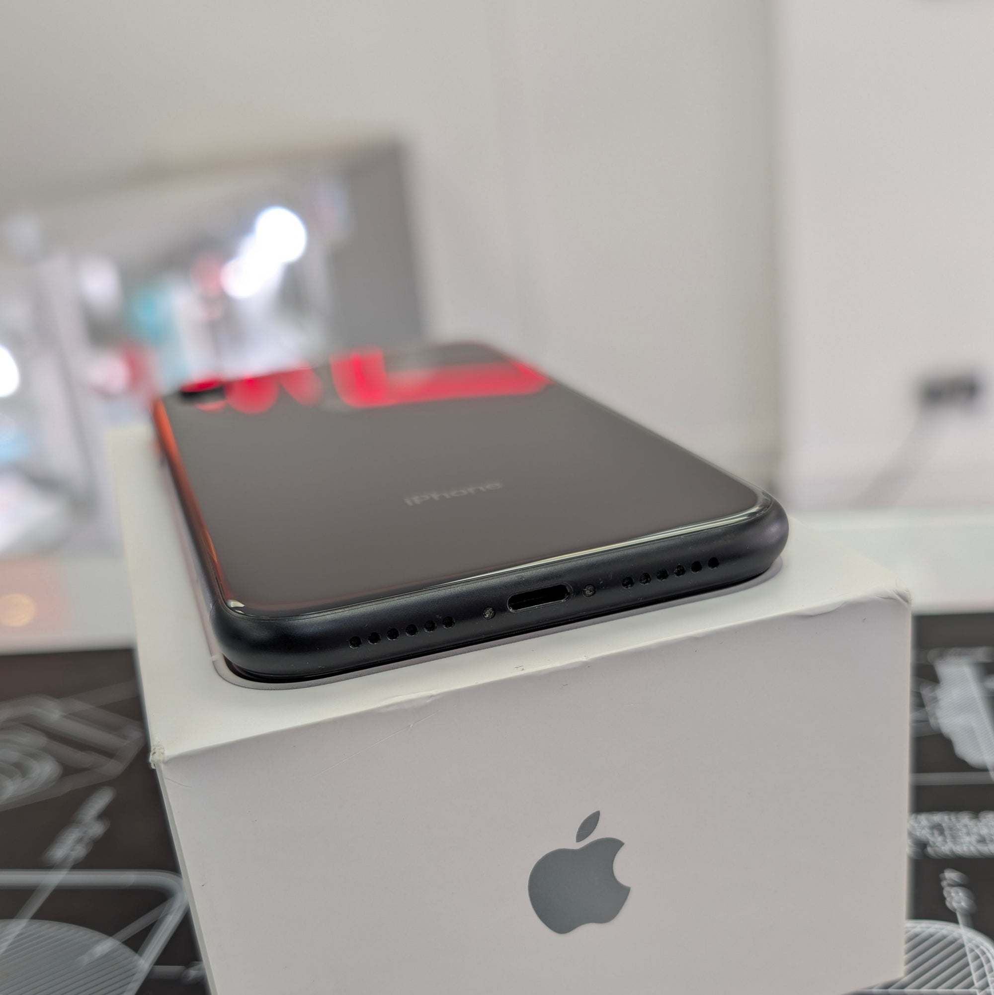 Apple iPhone XR 128GB Black 100% Battery Health
