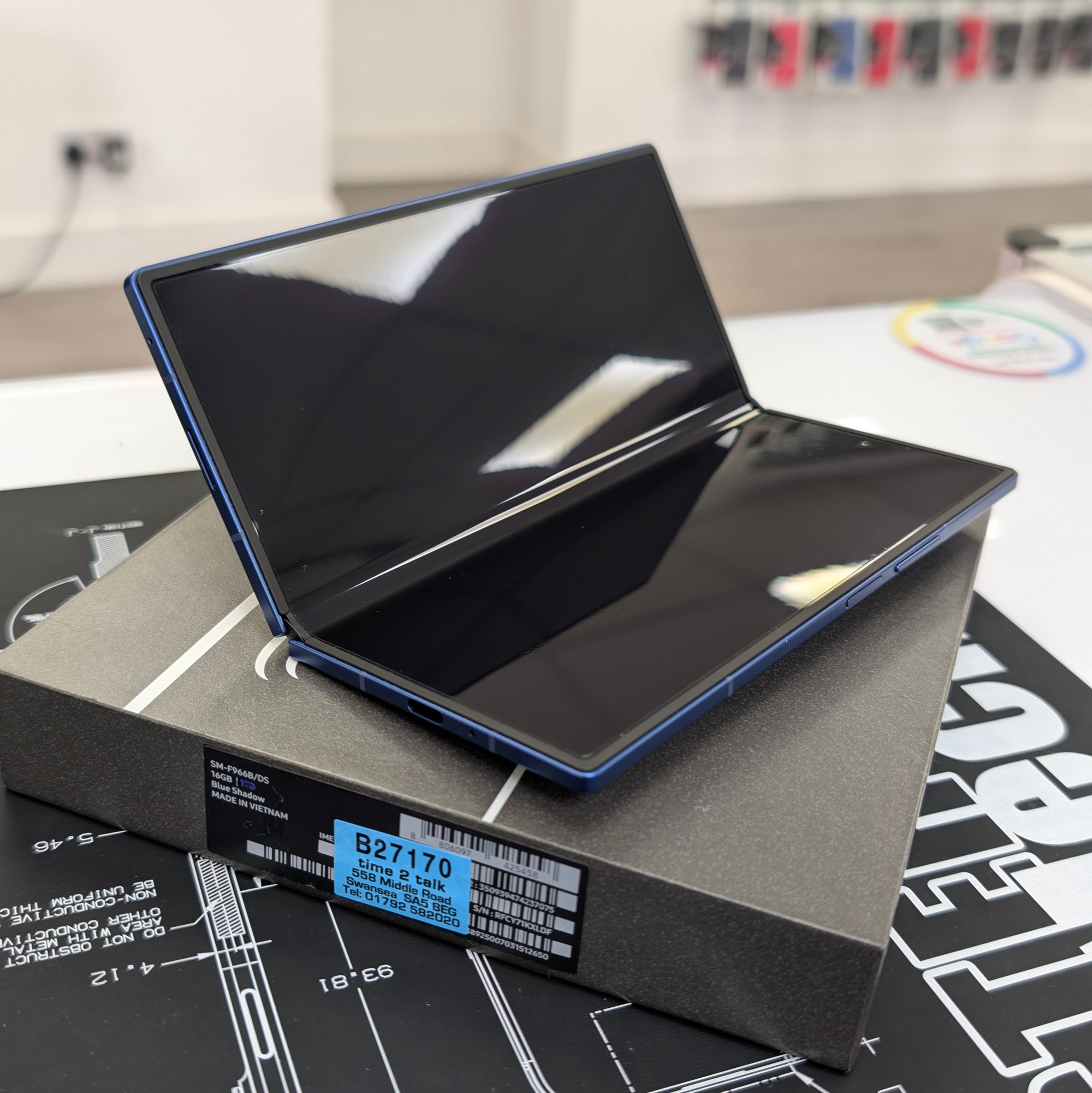 Samsung Galaxy Z Fold 7 Blue Shadow 256GB with Full Samsung Warranty