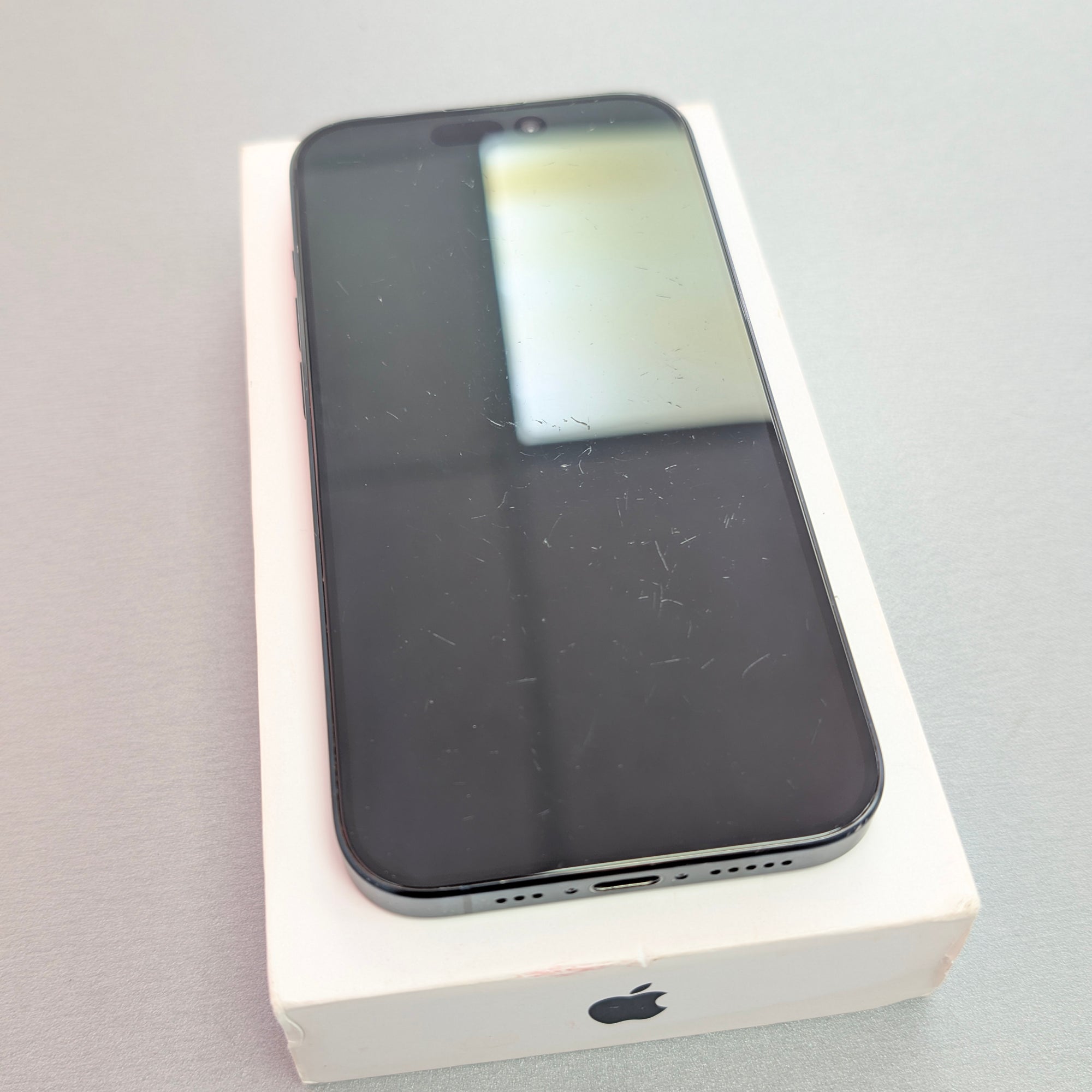 Apple iPhone 15 Pro 256GB - Blue Titanium - 100% Battery