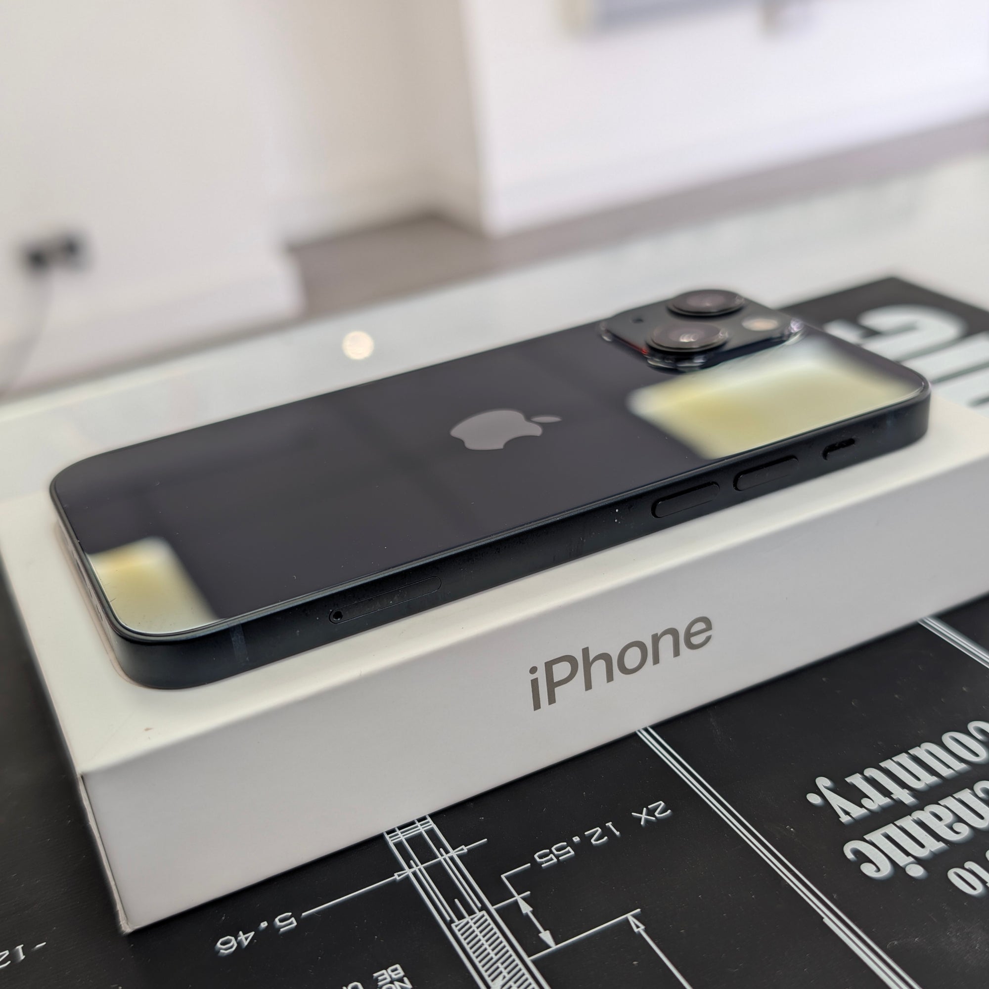 Apple iPhone 13 Mini 128GB Midnight Unlocked - 100% Battery Health