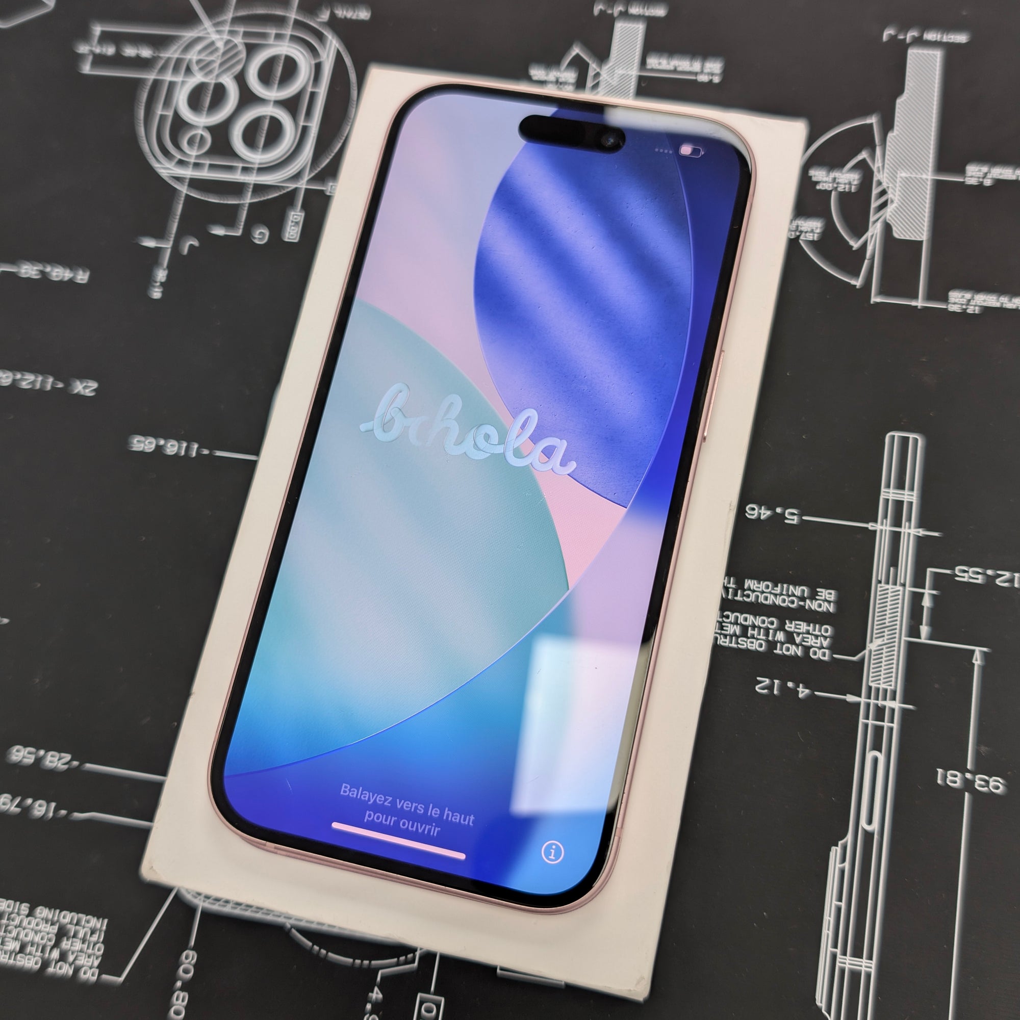 Apple iPhone 15 128GB Pink