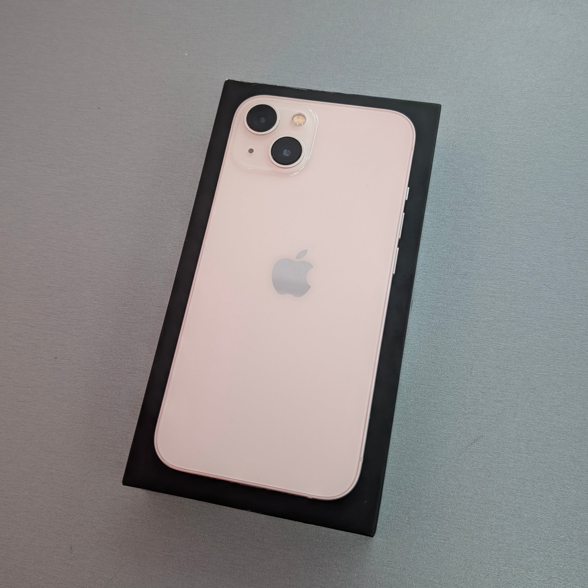 Apple iPhone 13 128GB Pink - 100% Battery Health
