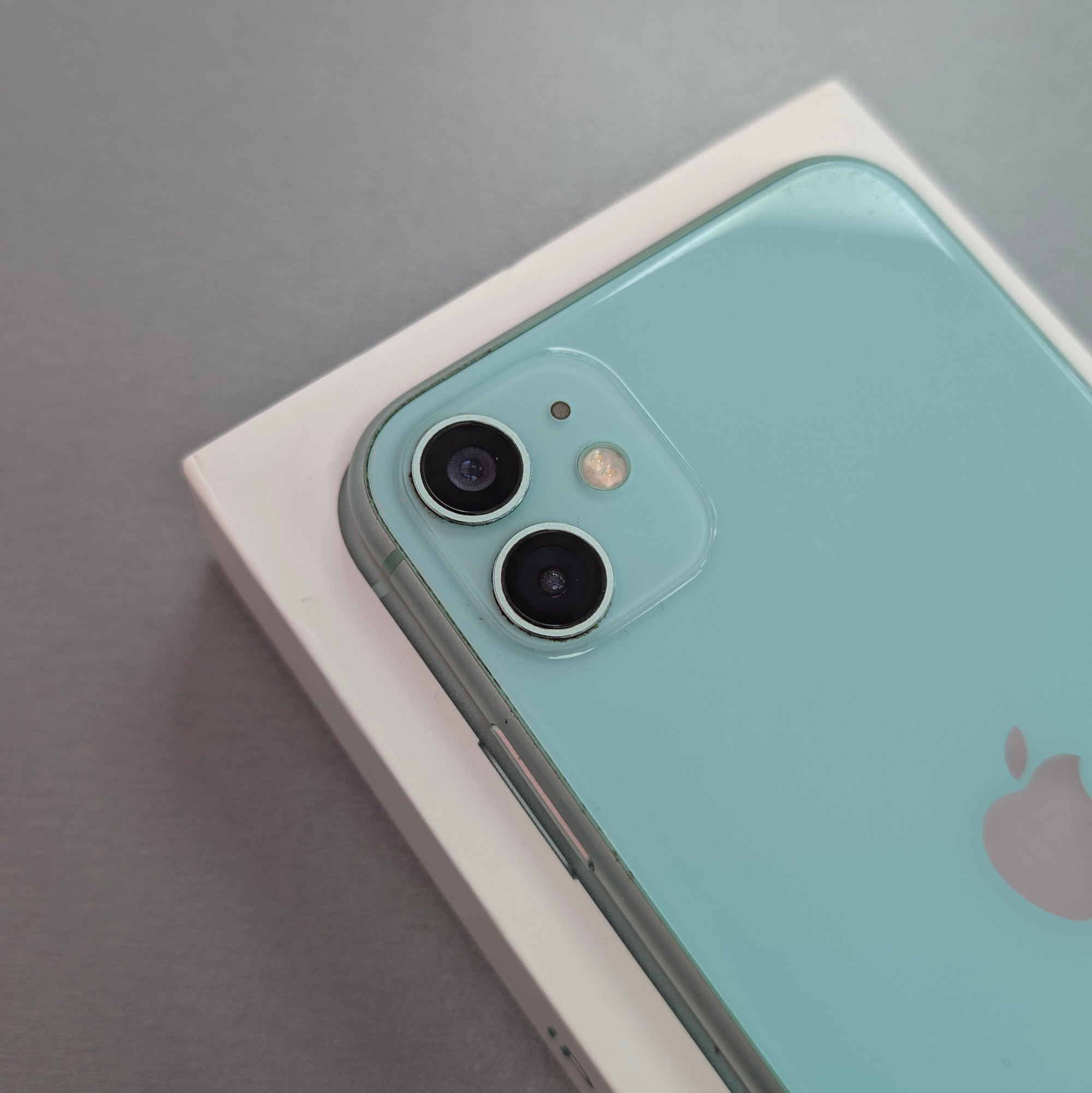 Apple iPhone 11 Green 128GB 100% Battery Health