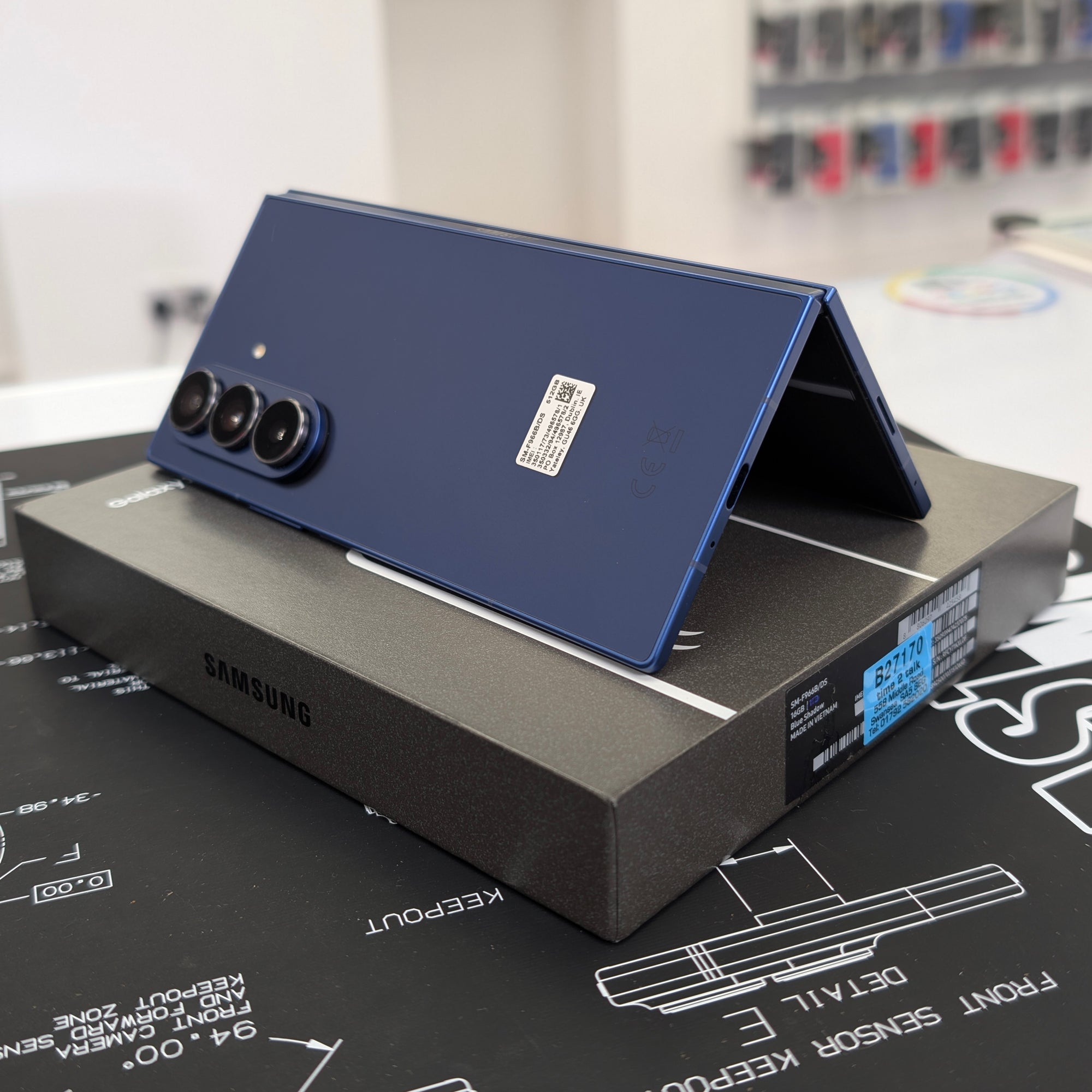 Samsung Galaxy Z Fold 7 Blue Shadow 256GB with Full Samsung Warranty