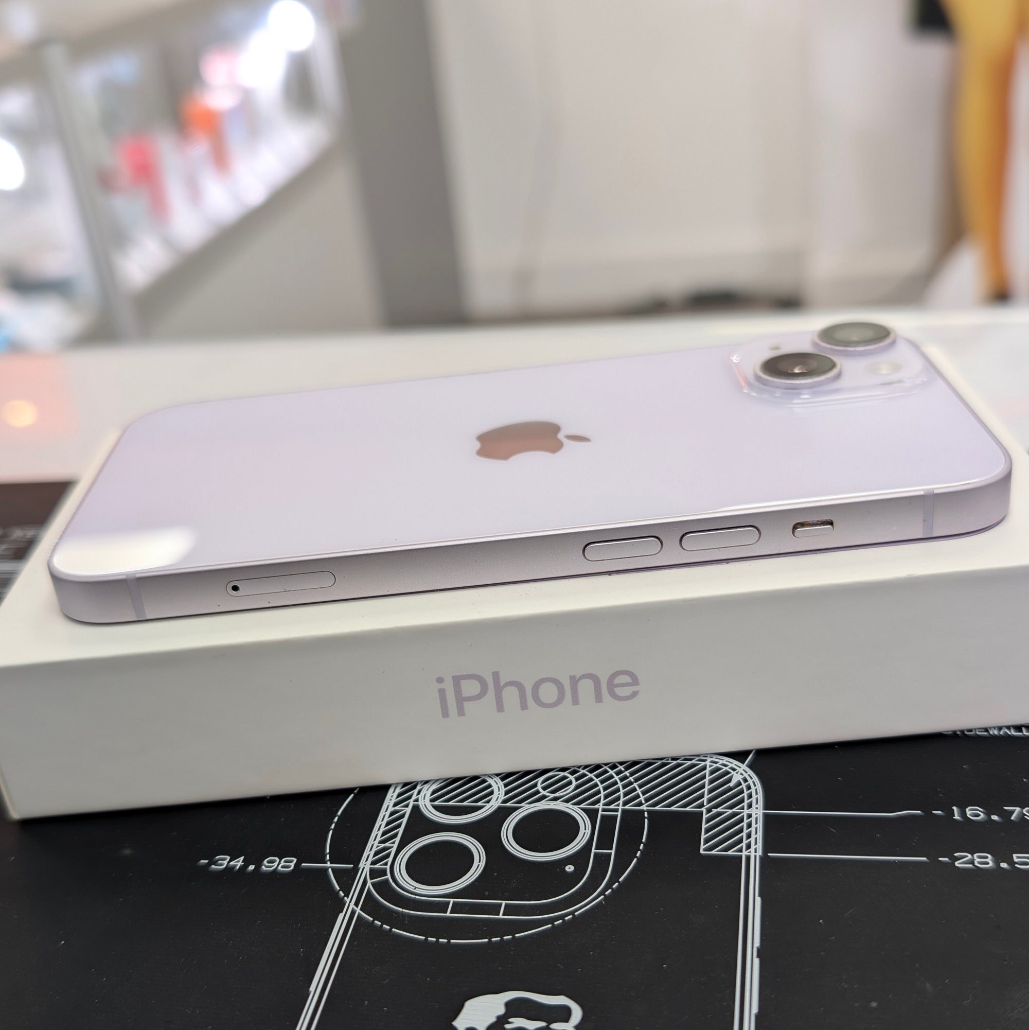 Apple iPhone 14 128GB - Purple - 100% Battery Health