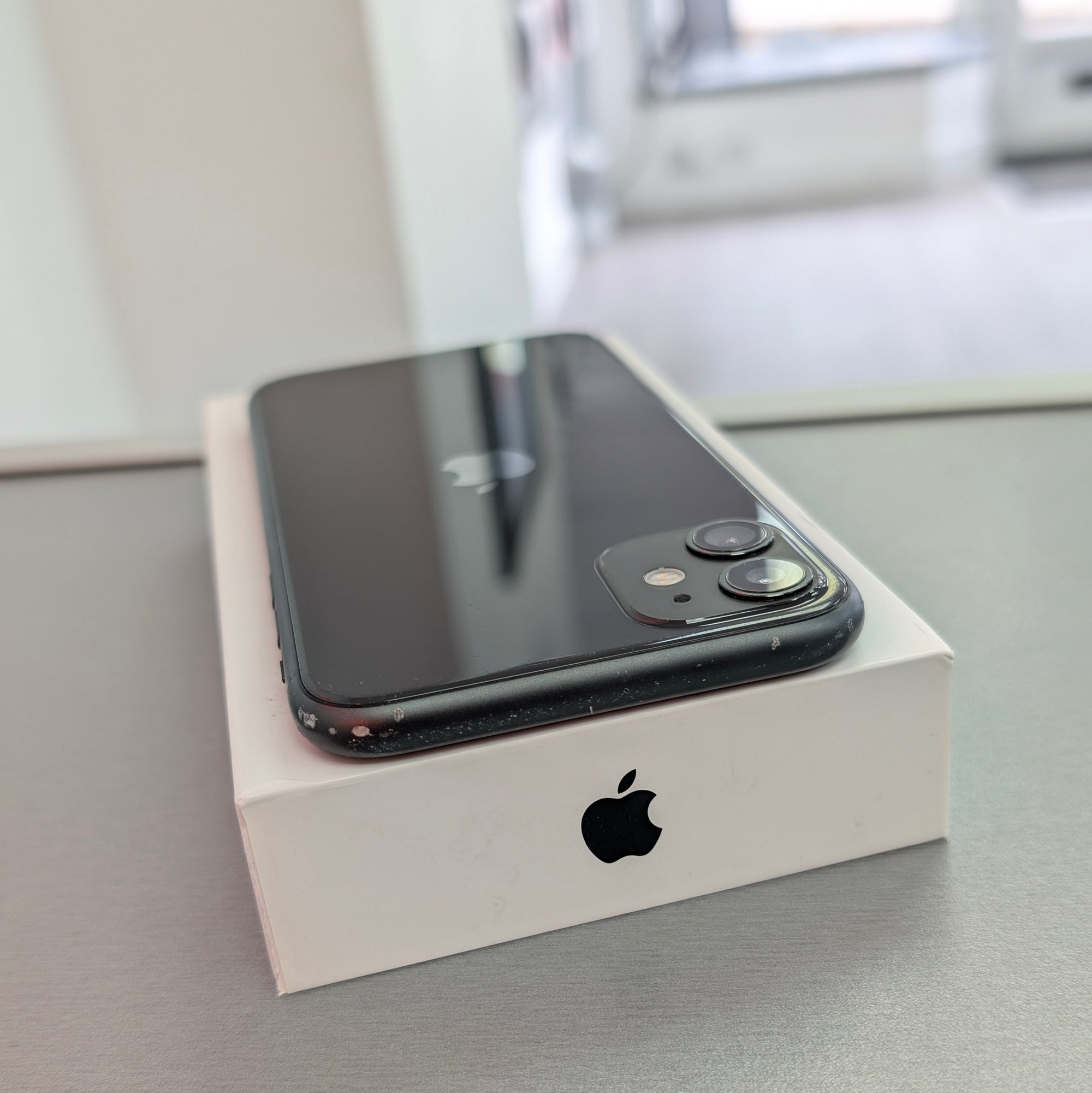 Apple iPhone 11 64GB Black Unlocked Grade C