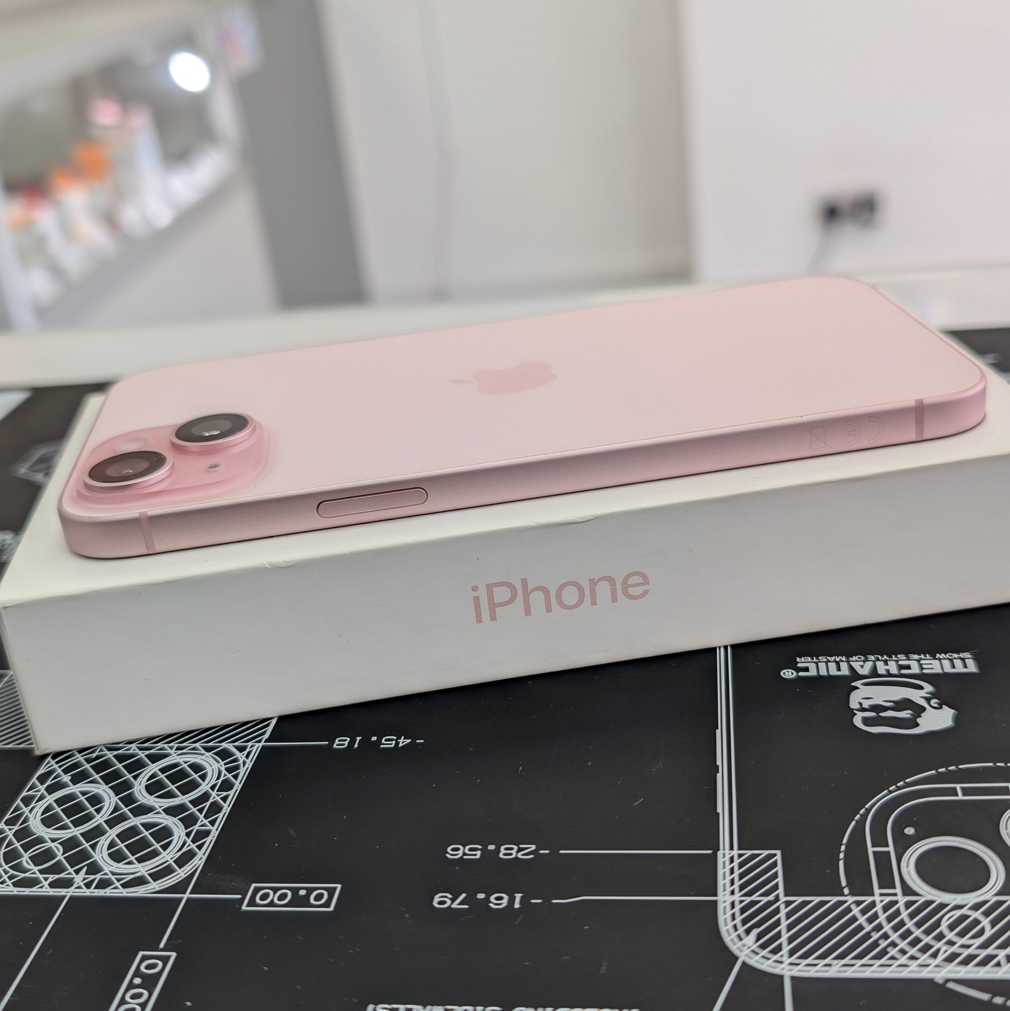 Apple iPhone 15 Plus Pink 128GB Unlocked